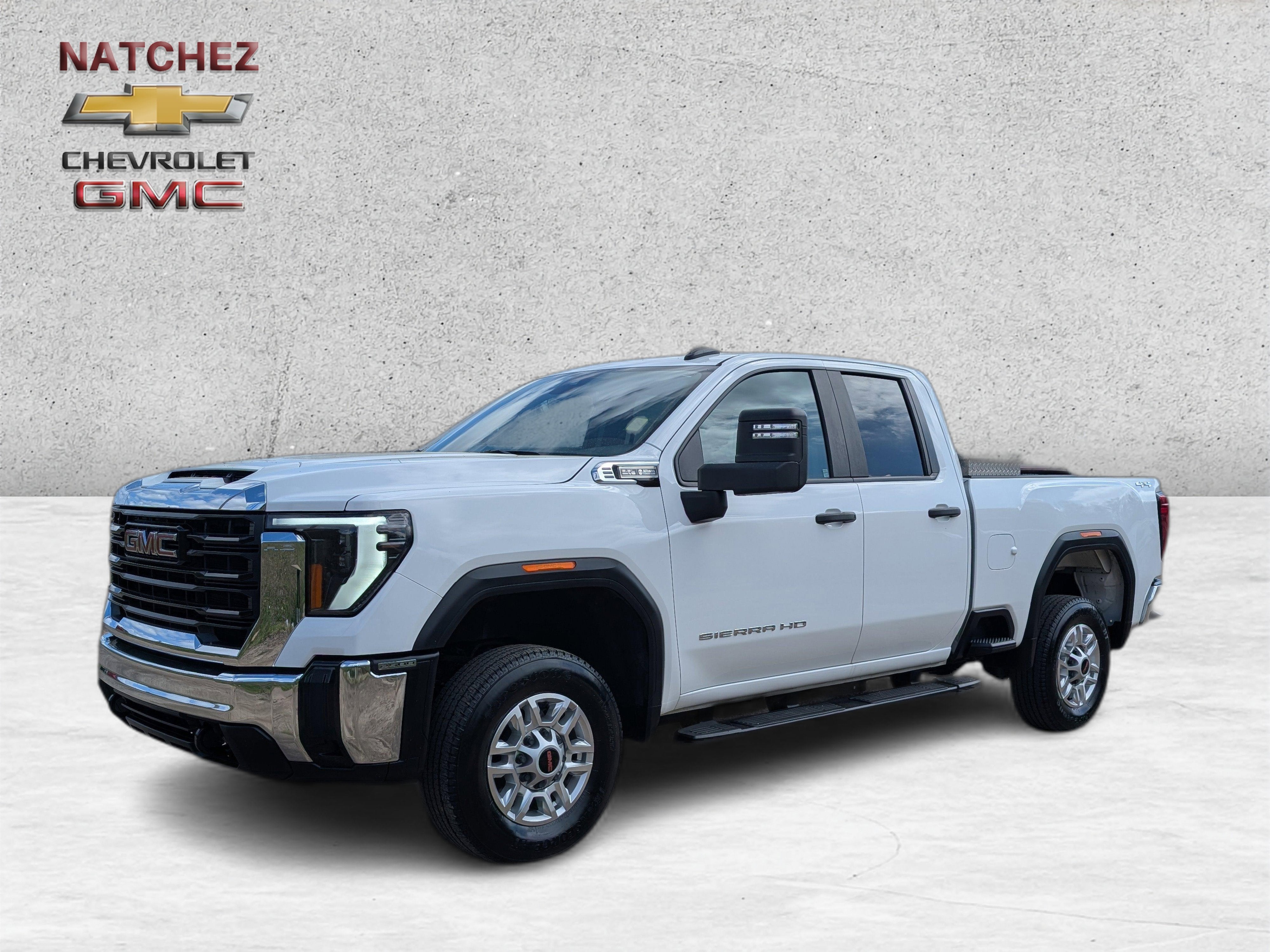 2024 GMC Sierra 2500 HD Pro in Summit White — front three-quarter view