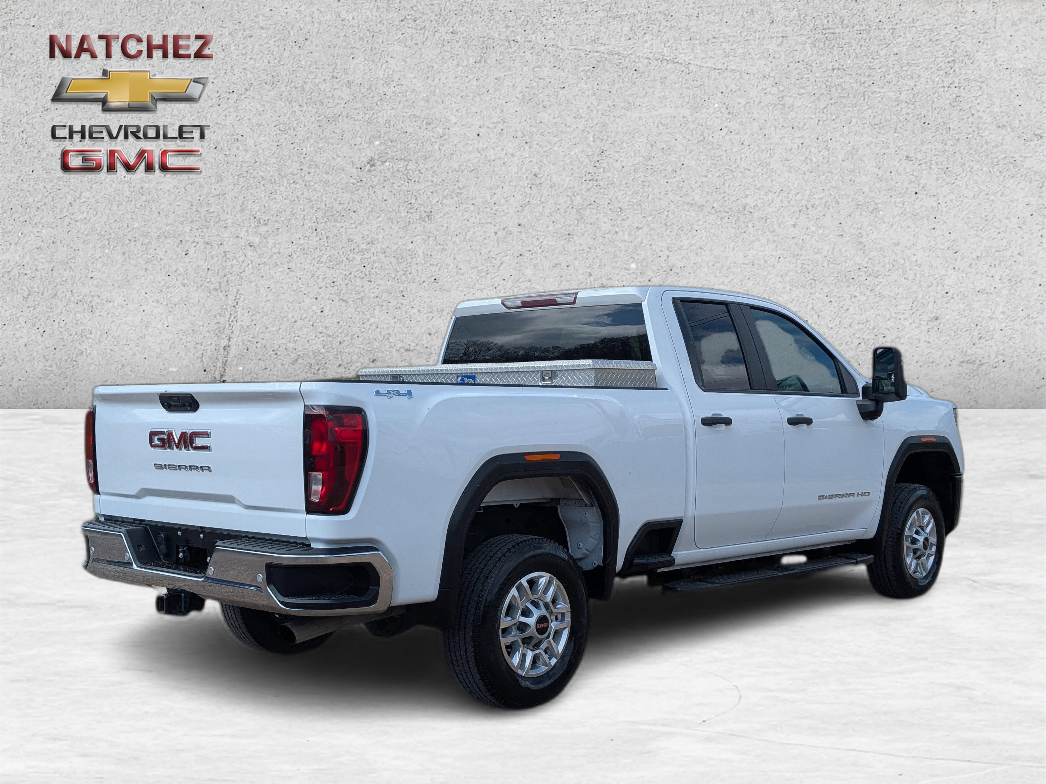 2024 GMC Sierra 2500 HD — detail view