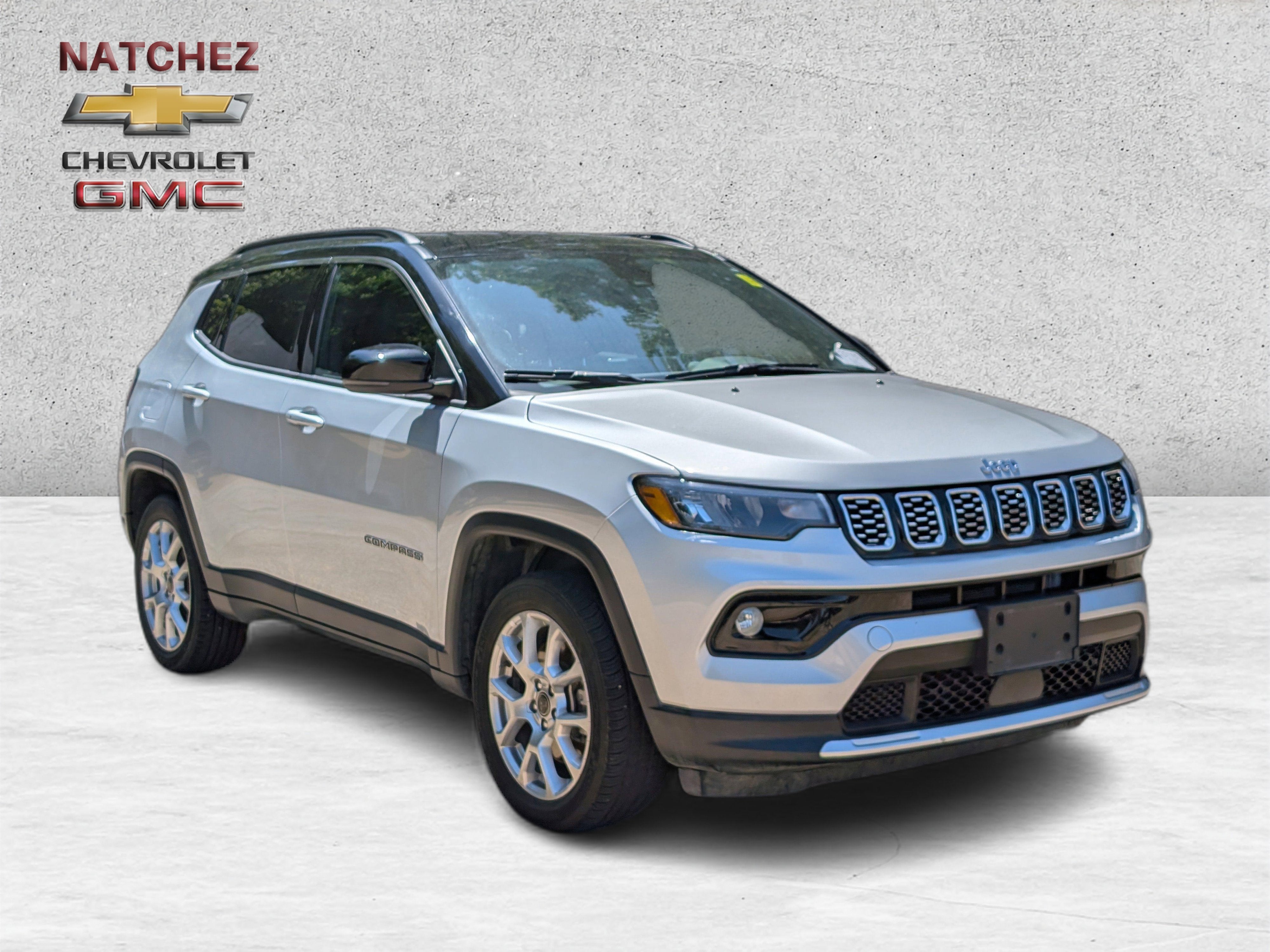 2025 Jeep Compass Limited in Silver — front three-quarter view